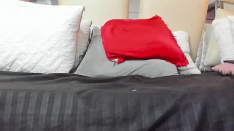 lenny well online show from January 8, 5:30 pm