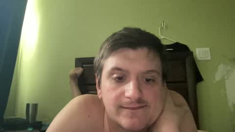 Snapshot of lennyhenny2024 chatting on December 5, 5:33 pm lenny online show from December 5, 5:33 pm