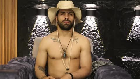 Leo  Diaz online show from April 6, 4:46 am