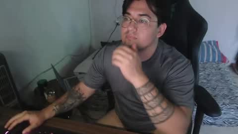 leo_star69 online show from July 7, 5:50 pm