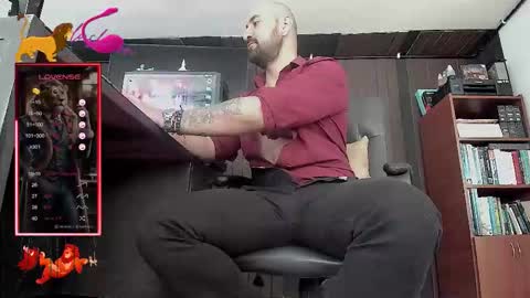Snapshot of leon_1717 chatting on September 20, 3:59 pm Leon online show from September 20, 3:59 pm
