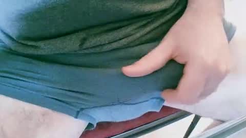 leon_pgorda online show from February 18, 8:41 pm