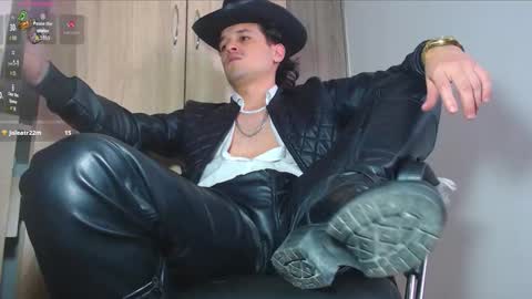 iam leonal online show from March 6, 7:24 pm