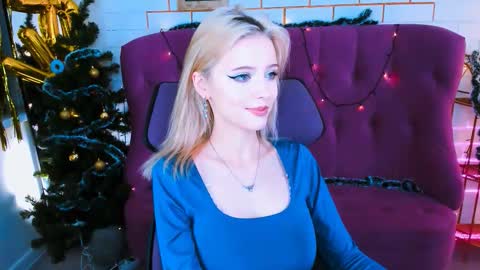 leonastone online show from January 11, 6:47 pm