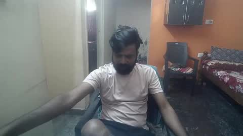 Leo online show from December 9, 6:55 am