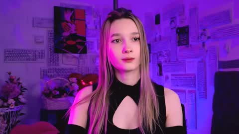 Leslie  next stream in - 29 november 1600 UTC0000 online show from February 21, 3:21 pm