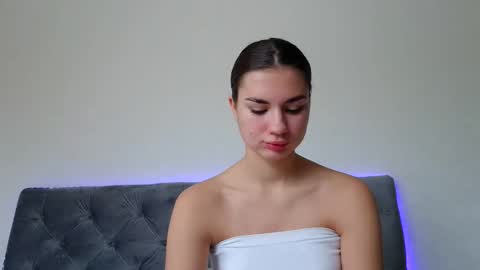 Emily online show from October 28, 10:27 am