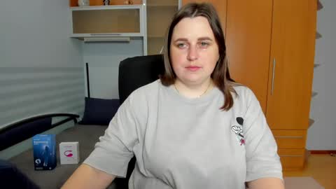 Naomi online show from June 3, 5:54 am