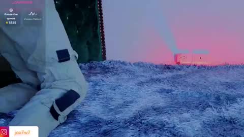 Levi  online show from February 27, 6:11 pm