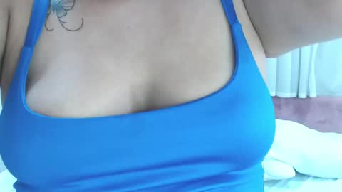 Snapshot of lexi_bloom chatting on February 17, 10:07 am Gabrielle online show from February 17, 10:07 am