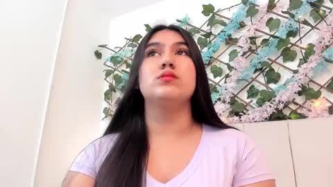 Snapshot of lexi_bloom chatting on October 6, 10:55 am Gabrielle online show from October 6, 10:55 am