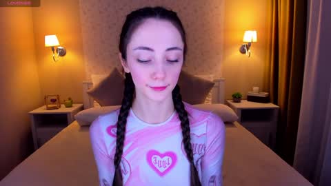 Snapshot of lexi_split chatting on January 14, 8:31 am Lexi GTM2 MonWedThurSatSun 1000am-400pm online show from January 14, 8:31 am