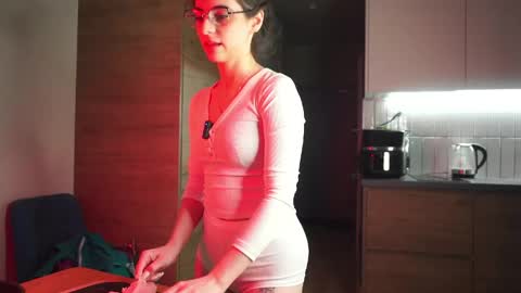Lexia online show from May 11, 7:44 pm
