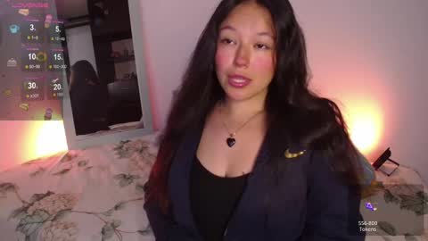 Snapshot of lexie_babe chatting on September 17, 6:22 pm Lexie Thompson 8pm 0000am -5 online show from September 17, 6:22 pm