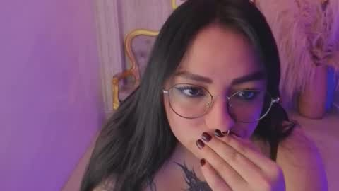 Lexie  online show from March 11, 8:45 pm