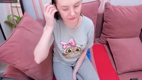 Snapshot of lexihoward chatting on September 30, 6:57 am Lexi online show from September 30, 6:57 am