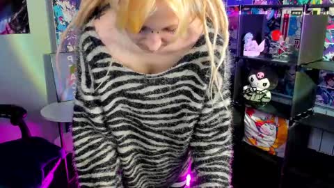 Snapshot of lexy_woorhez chatting on March 10, 1:21 pm Lexy online show from March 10, 1:21 pm