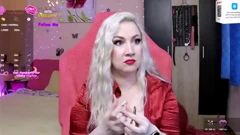 Lexy online show from November 5, 1:57 pm