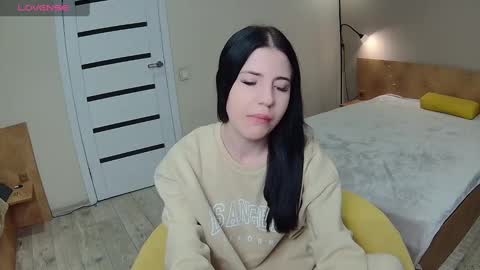 lexyswett online show from February 6, 11:15 pm