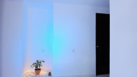 Leya online show from March 21, 2:28 am