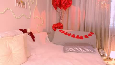 Lily online show from March 2, 5:08 am