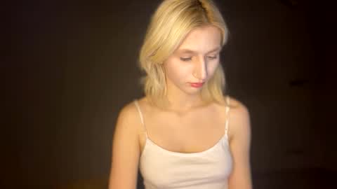 Leya online show from November 26, 5:53 pm