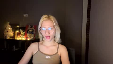 Leya online show from December 21, 11:33 pm