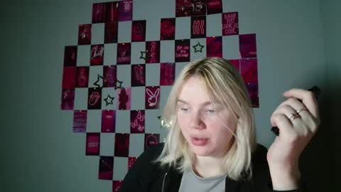 Leyla online show from November 12, 7:11 am