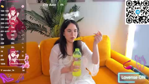 leylamirage online show from June 3, 2:33 pm