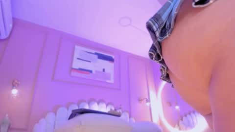 Snapshot of lia_ass chatting on October 18, 10:52 am Liss 3 online show from October 18, 10:52 am