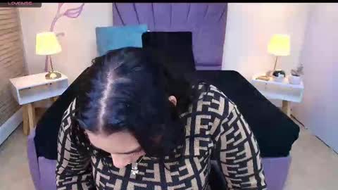  LIA  online show from November 18, 1:14 pm