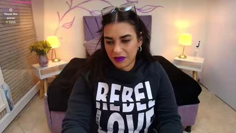 Snapshot of lia_blake_ chatting on September 18, 12:42 pm LIA online show from September 18, 12:42 pm