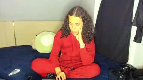 Kabroncita online show from November 19, 8:24 am