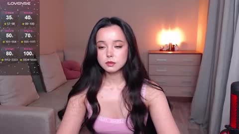 L I A online show from November 23, 5:44 pm