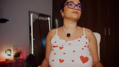 Lia  online show from October 24, 2:51 pm