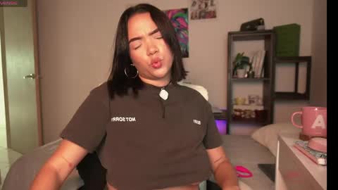 Lia  online show from April 21, 9:55 pm