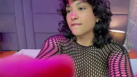   online show from March 12, 5:49 pm