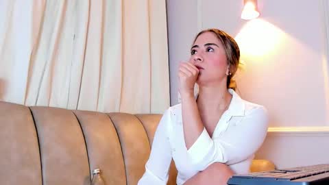 liz walton online show from January 19, 12:48 pm