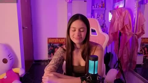 Lia Butera online show from May 15, 9:00 pm