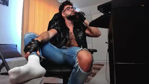 Liam online show from February 3, 7:46 am