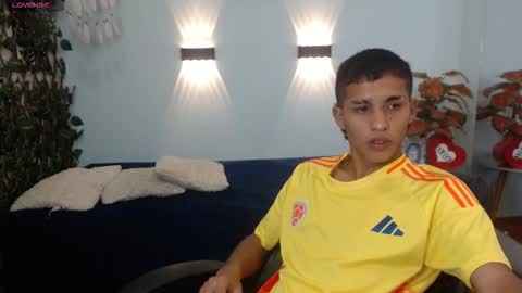 LiamBlack16 online show from October 11, 12:10 pm