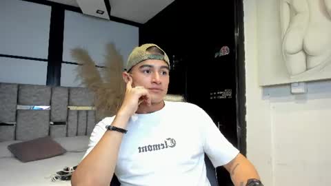 LiamDeep online show from June 25, 7:41 pm