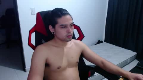 liamrides online show from November 17, 2:36 am