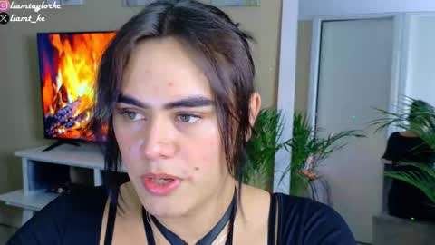 Tell me Liam online show from January 8, 10:59 pm