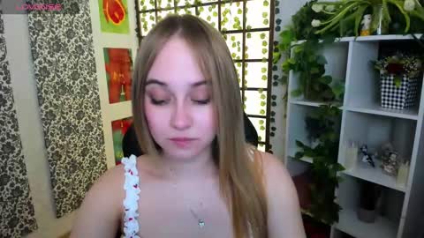 Liana online show from March 11, 5:35 am