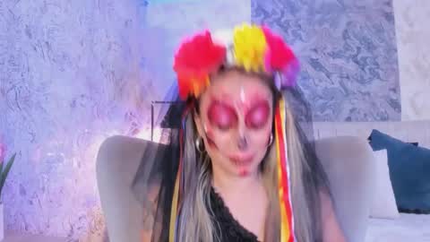 Lian online show from October 29, 7:47 pm