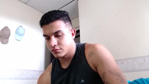 Liamstonne online show from March 25, 8:59 pm