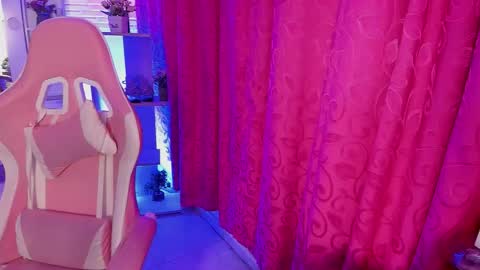 liany_taylor online show from March 5, 3:04 am