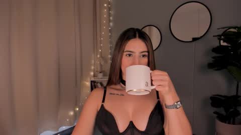 Lia online show from September 15, 1:01 pm