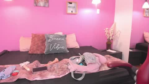 liapinket online show from April 24, 2:30 pm